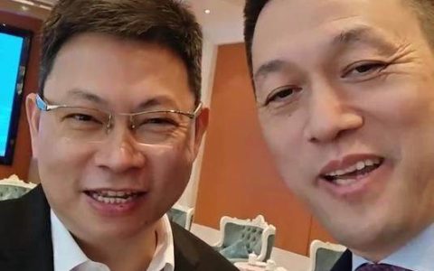 李斌余承东同框相约：我试尊界S800你体验蔚来ET9