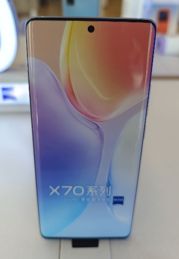 1500元左右的手机，信号好且性价比高