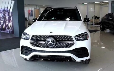 2023款奔驰Gle350，落地价格在77w左右